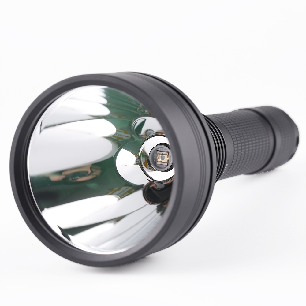 Convoy L21B black 21700 flashlight