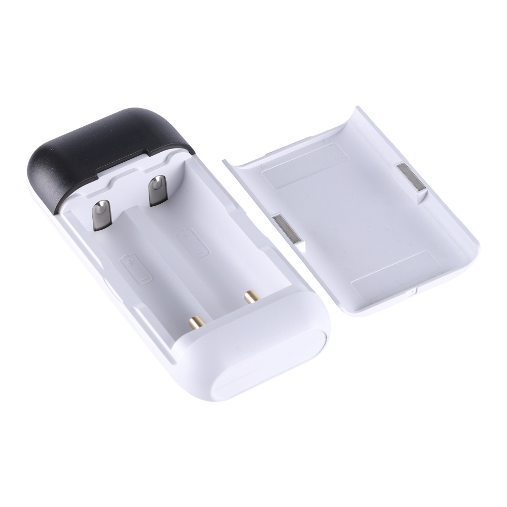 Yonii PD2 charger for 18650 21700 lithium battery, white color