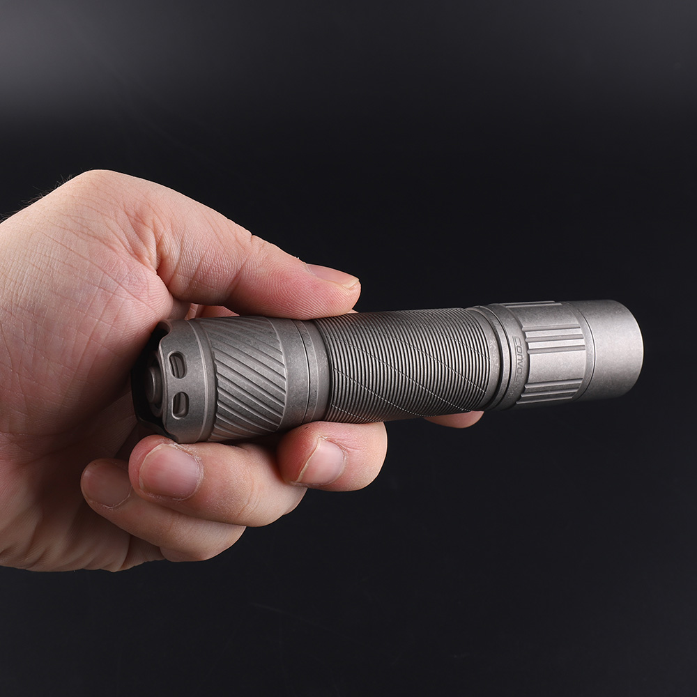 Convoy S21G stonewash titanium alloy 21700 flashlight