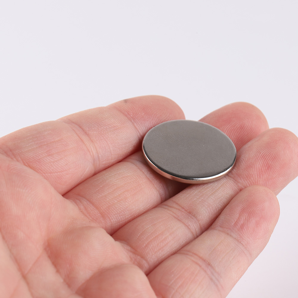 D25*2mm magnet sheet for H1 ,H2 S21E flashlight