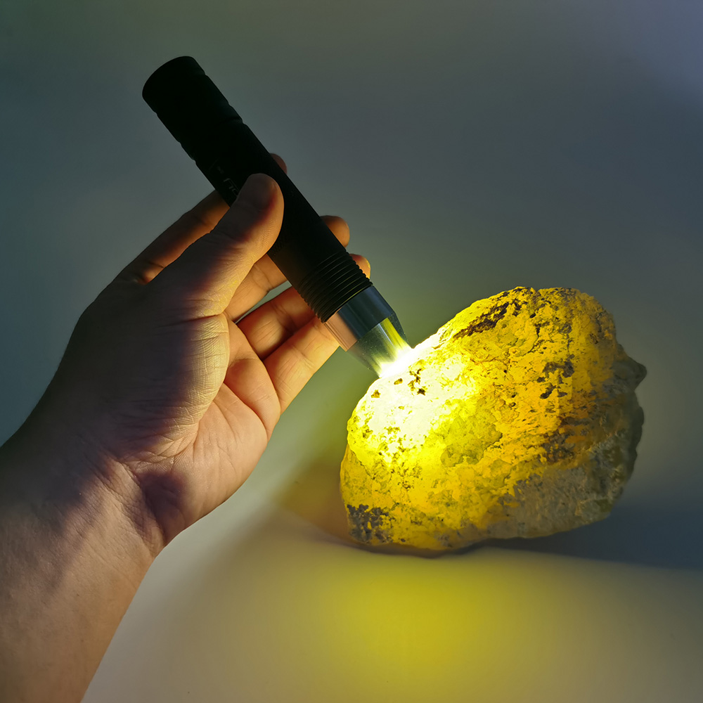 Convoy S10 18650 flashlight,519A R9080 high CRI