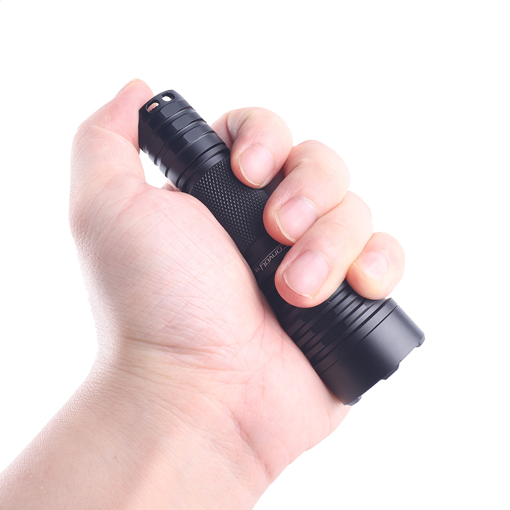 Convoy T8 black AA 14500 flashlight